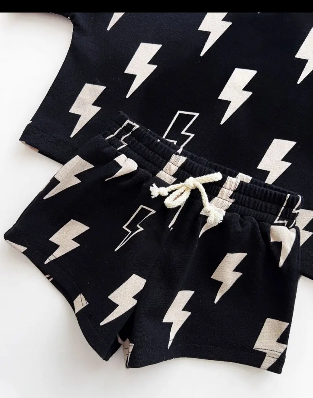 Lightning Bolt Lounge Set – Black & White