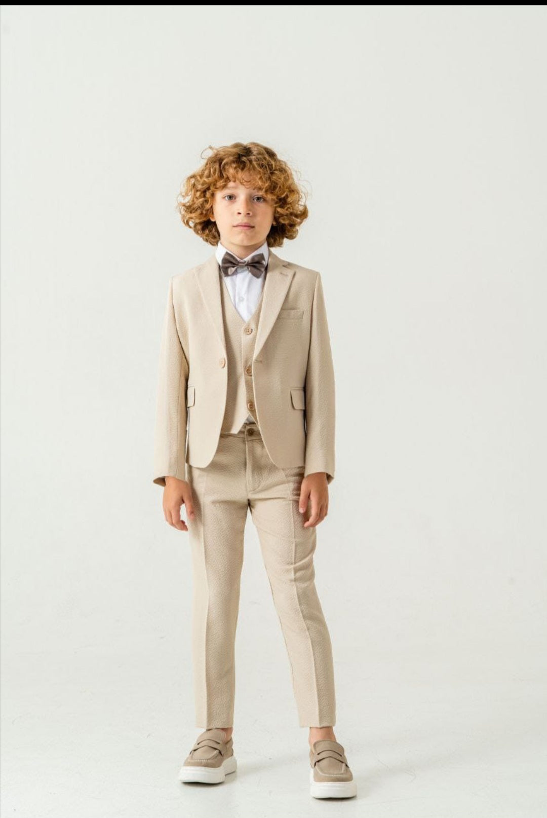 Boys 5-Piece Beige & Cream Tuxedo Set – Includes Coat, Vest, Pants, White Shirt & Bow Tie